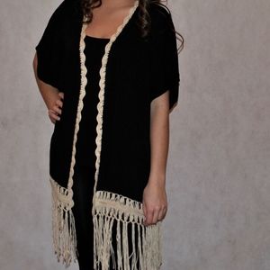 Kimono with crochet back detail and fringe